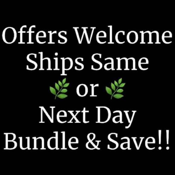 VERA BRADLEY RETIRED Carson Winter Patchwork Interchangeable Strap Hobo Bag - Picture 3 of 5